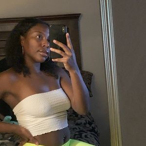 Meet your Posher, Bria